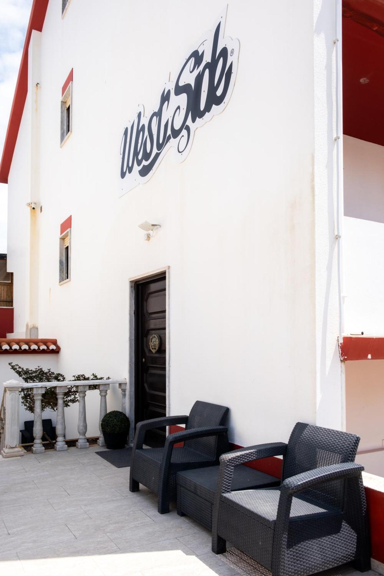 West Side Guesthouse Peniche Extérieur photo