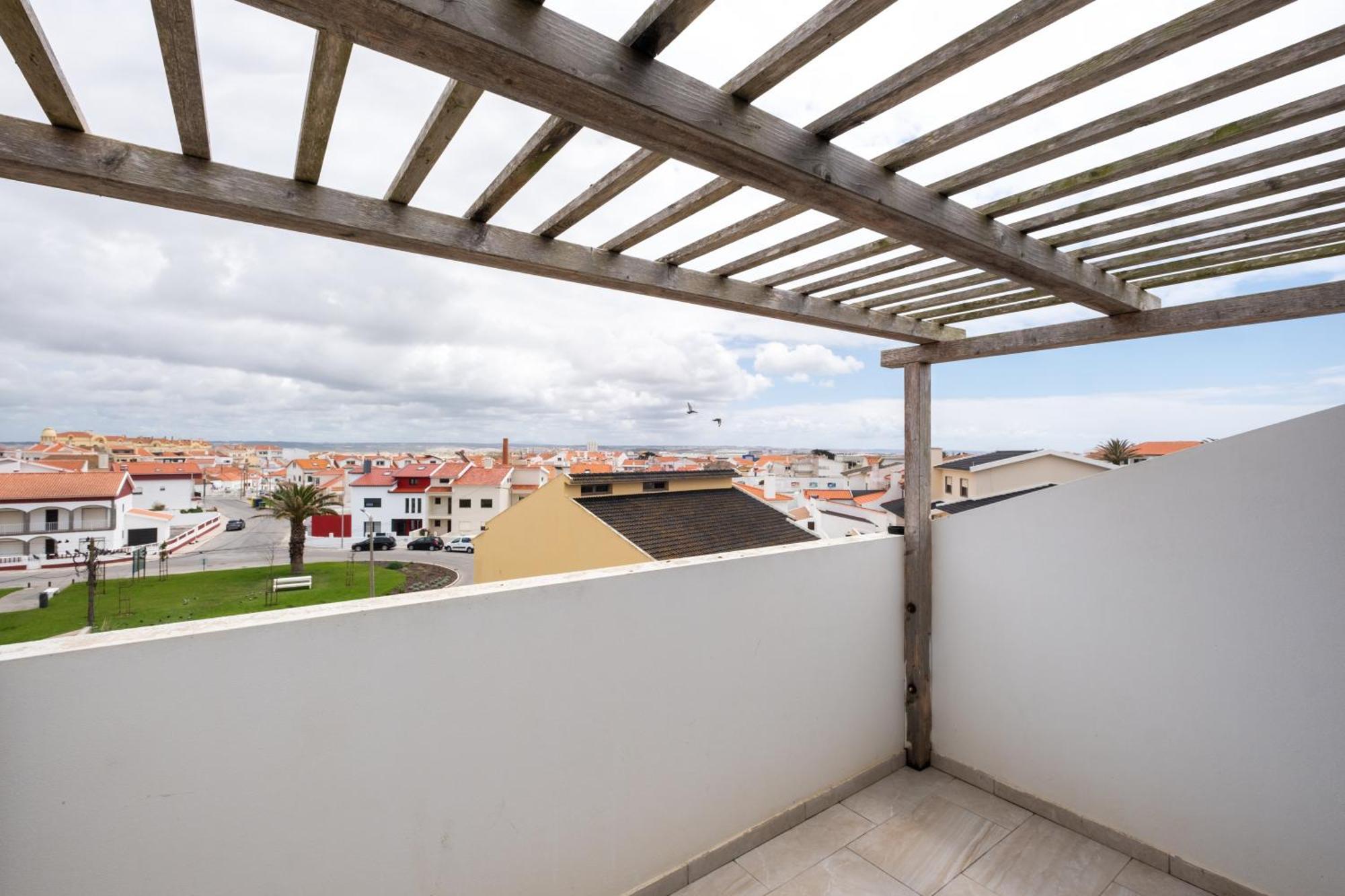 West Side Guesthouse Peniche Extérieur photo