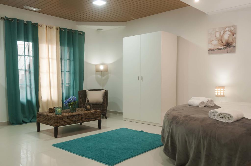 West Side Guesthouse Peniche Extérieur photo